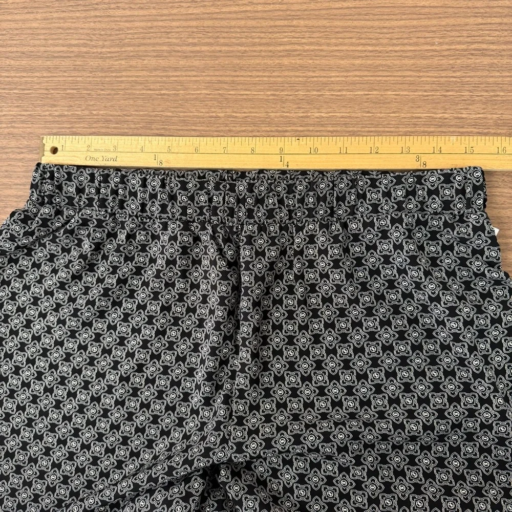 Michael Kors Black and cream pants